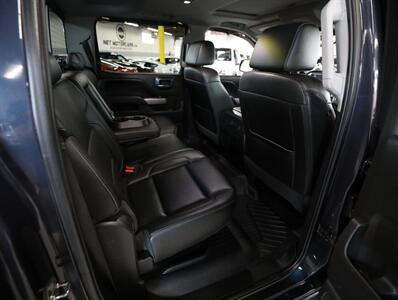 2018 Chevrolet Silverado 1500 LTZ Z71   - Photo 24 - Addison, IL 60101