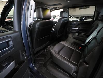 2018 Chevrolet Silverado 1500 LTZ Z71   - Photo 27 - Addison, IL 60101
