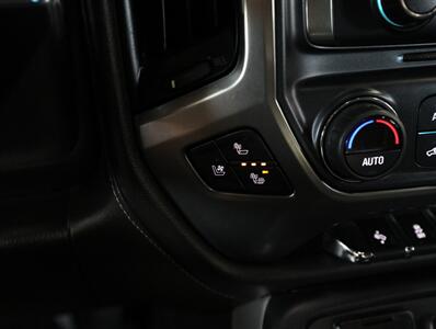2018 Chevrolet Silverado 1500 LTZ Z71   - Photo 37 - Addison, IL 60101