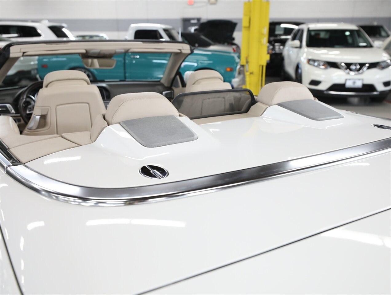 2017 Mercedes-Benz E 400 - Photo 15 - Addison, IL 60101