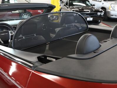 2013 Chrysler 200 Limited Convertible   - Photo 26 - Addison, IL 60101