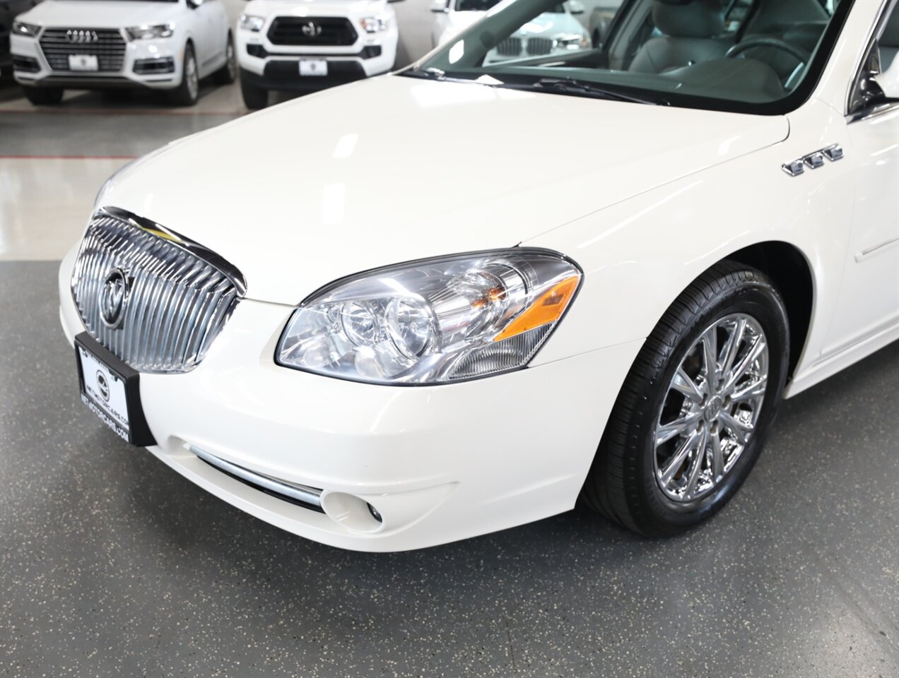 2011 Buick Lucerne CXL Premium - Photo 3 - Addison, IL 60101