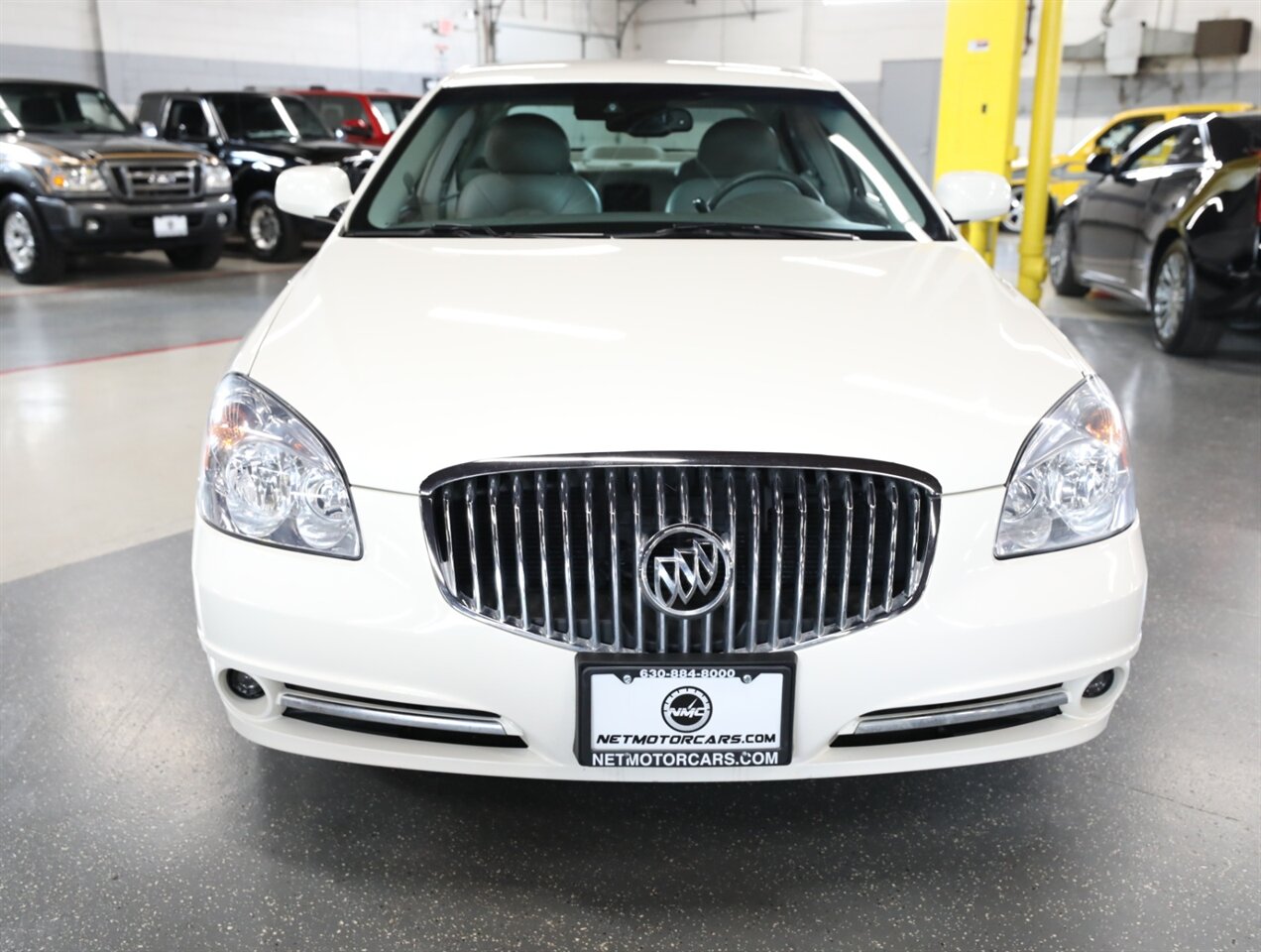 2011 Buick Lucerne CXL Premium - Photo 6 - Addison, IL 60101
