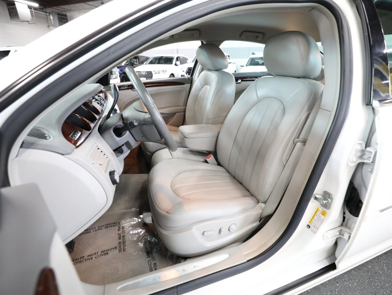 2011 Buick Lucerne CXL Premium - Photo 30 - Addison, IL 60101
