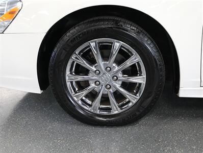 2011 Buick Lucerne CXL Premium   - Photo 39 - Addison, IL 60101