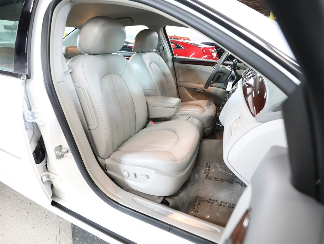 2011 Buick Lucerne CXL Premium - Photo 18 - Addison, IL 60101