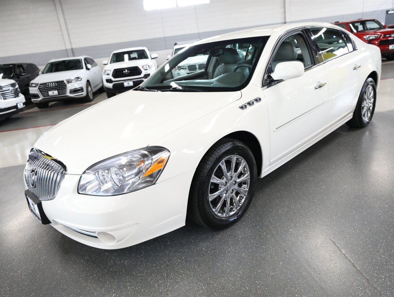 2011 Buick Lucerne CXL Premium - Photo 4 - Addison, IL 60101
