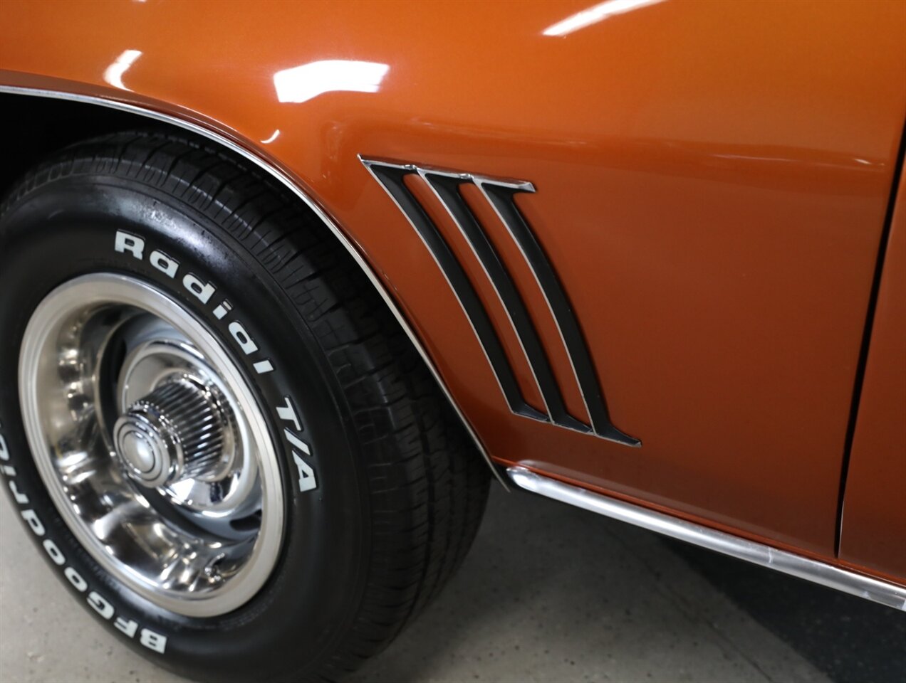 1969 Chevrolet Camaro SS Coupe - Photo 18 - Addison, IL 60101