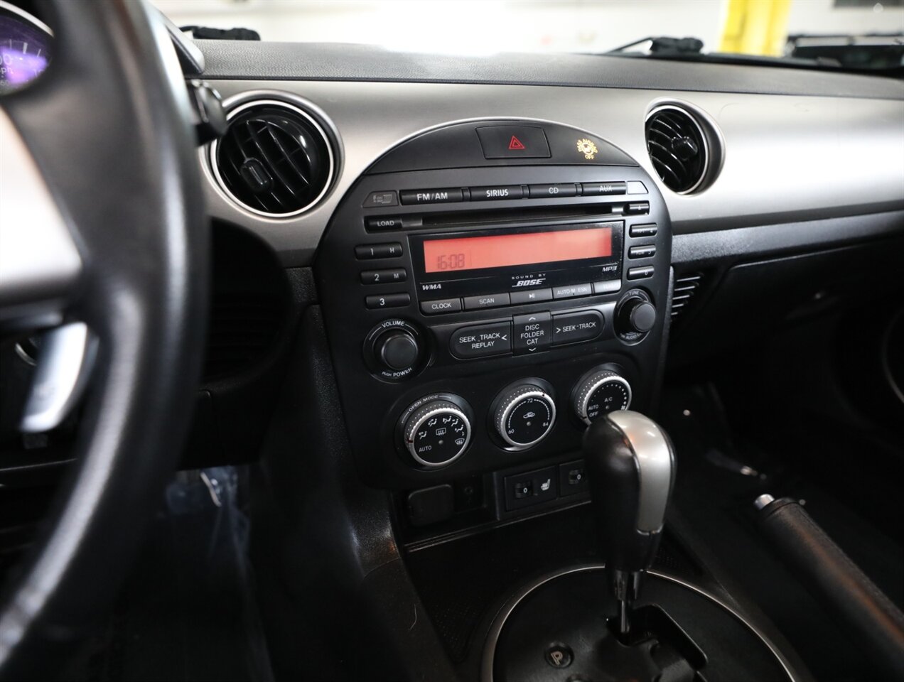 2012 Mazda MX-5 Miata Grand Touring - Photo 26 - Addison, IL 60101