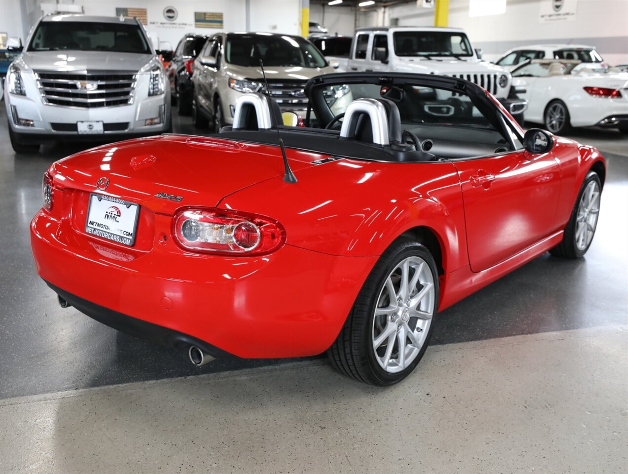 2012 Mazda MX-5 Miata Grand Touring - Photo 9 - Addison, IL 60101