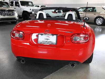 2012 Mazda MX-5 Miata Grand Touring - Photo 10 - Addison, IL 60101