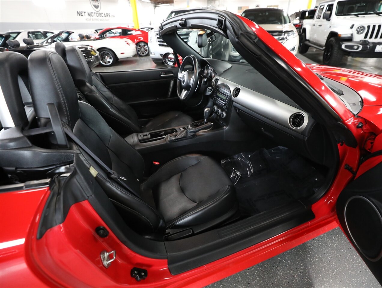 2012 Mazda MX-5 Miata Grand Touring - Photo 19 - Addison, IL 60101