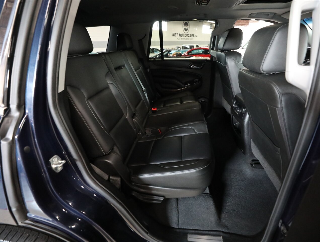 2019 Chevrolet Tahoe LT - Photo 20 - Addison, IL 60101
