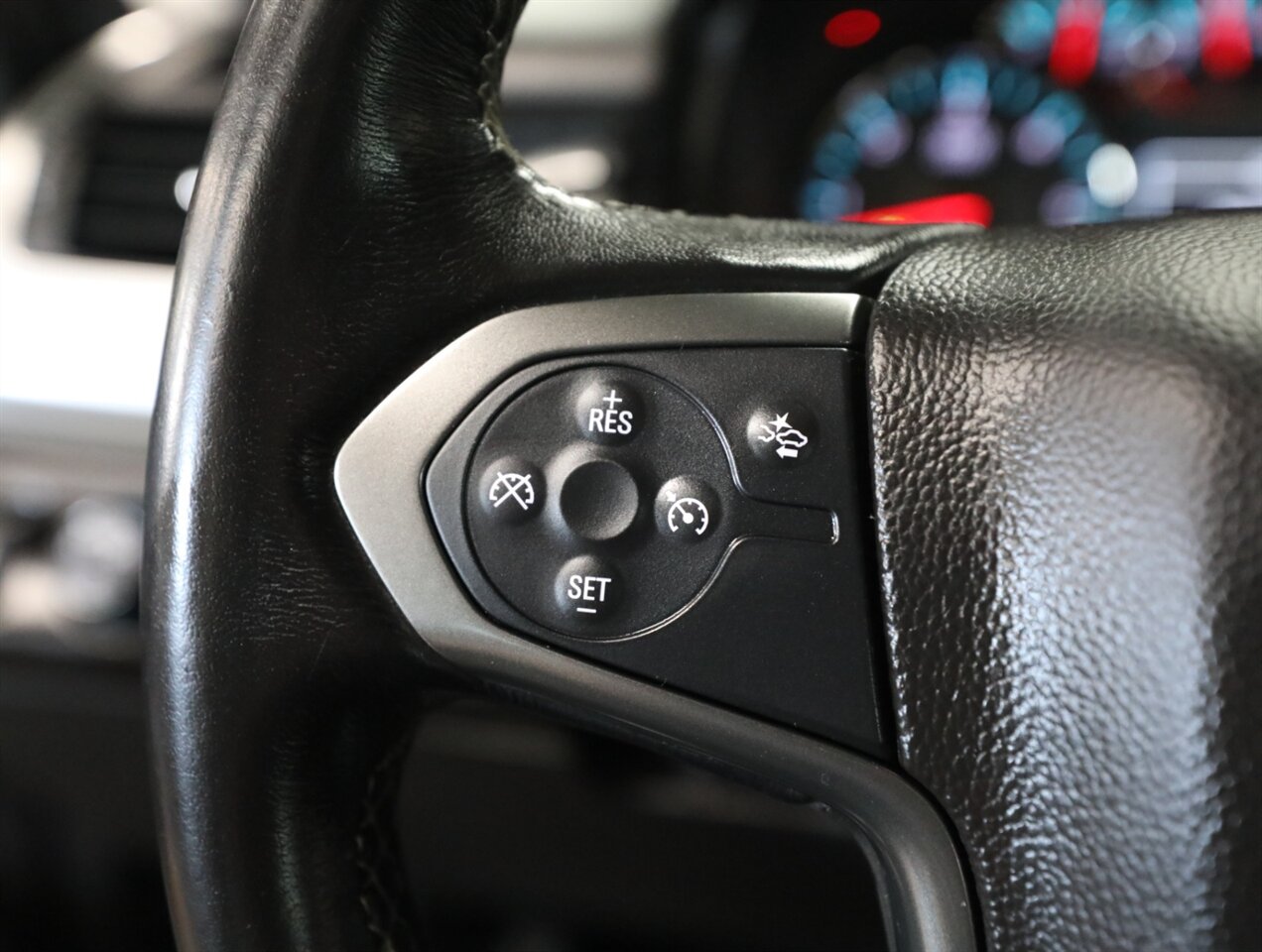 2019 Chevrolet Tahoe LT - Photo 42 - Addison, IL 60101