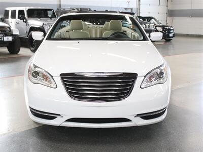 2012 Chrysler 200 Touring   - Photo 6 - Addison, IL 60101