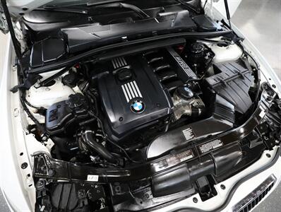 2013 BMW 3 Series 328i Convertible - Photo 42 - Addison, IL 60101