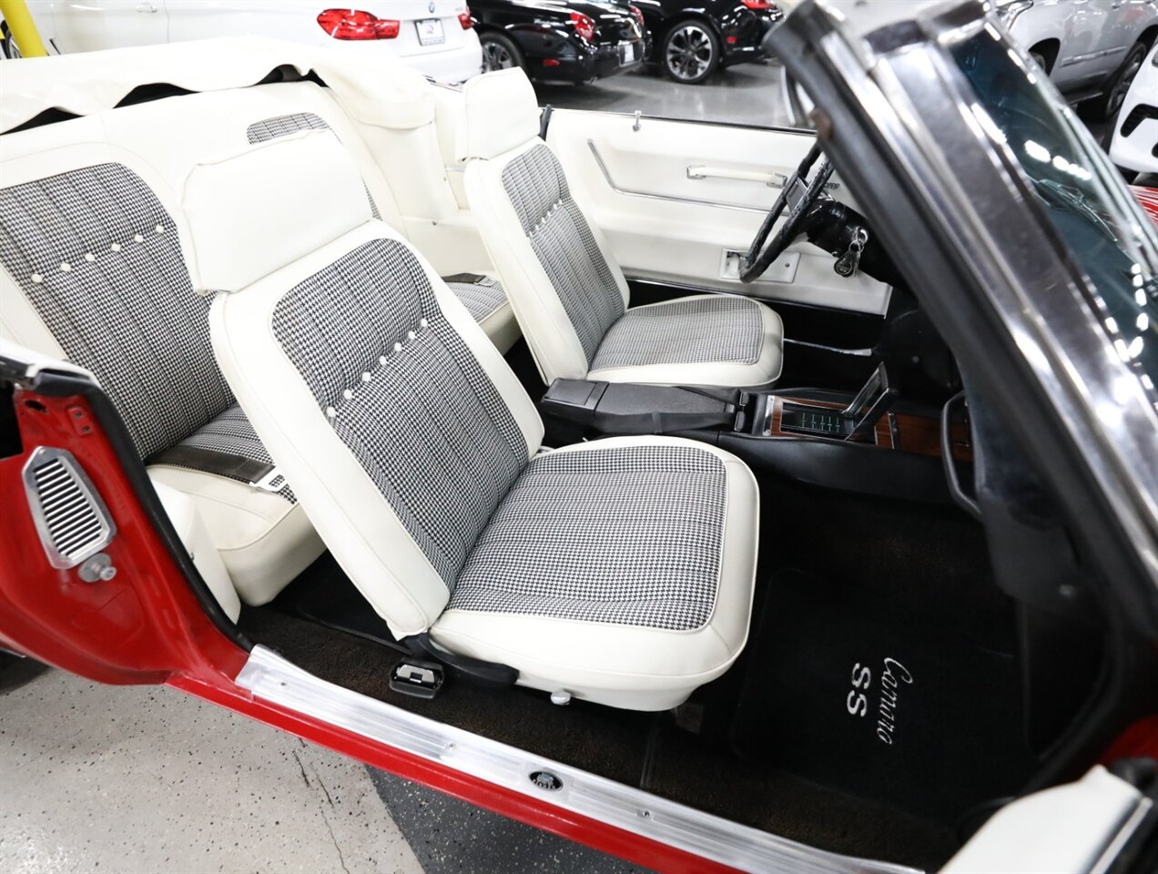 1969 Chevrolet Camaro SS Convertible - Photo 36 - Addison, IL 60101
