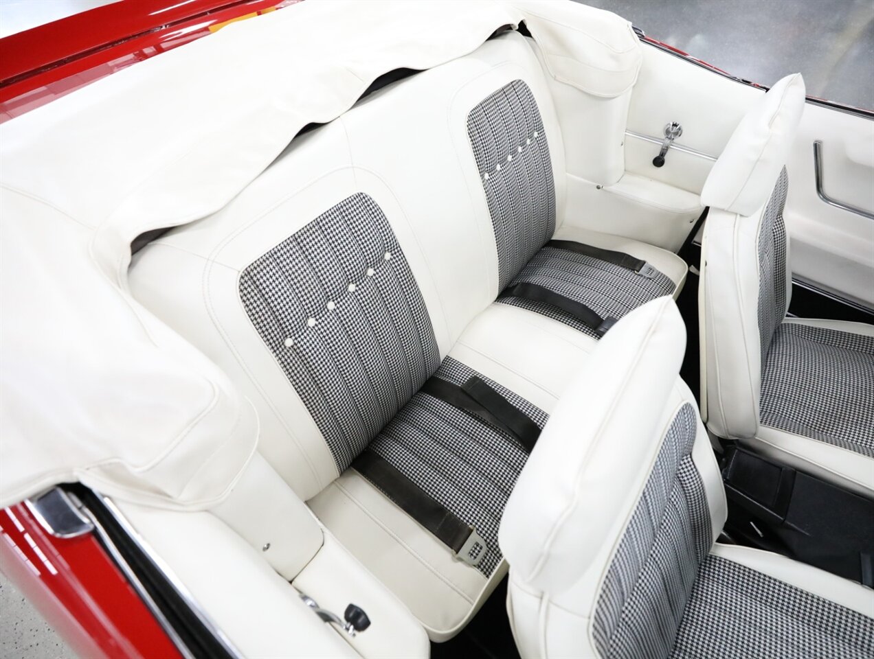 1969 Chevrolet Camaro SS Convertible - Photo 37 - Addison, IL 60101