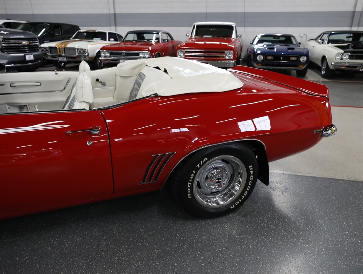 1969 Chevrolet Camaro SS Convertible - Photo 26 - Addison, IL 60101