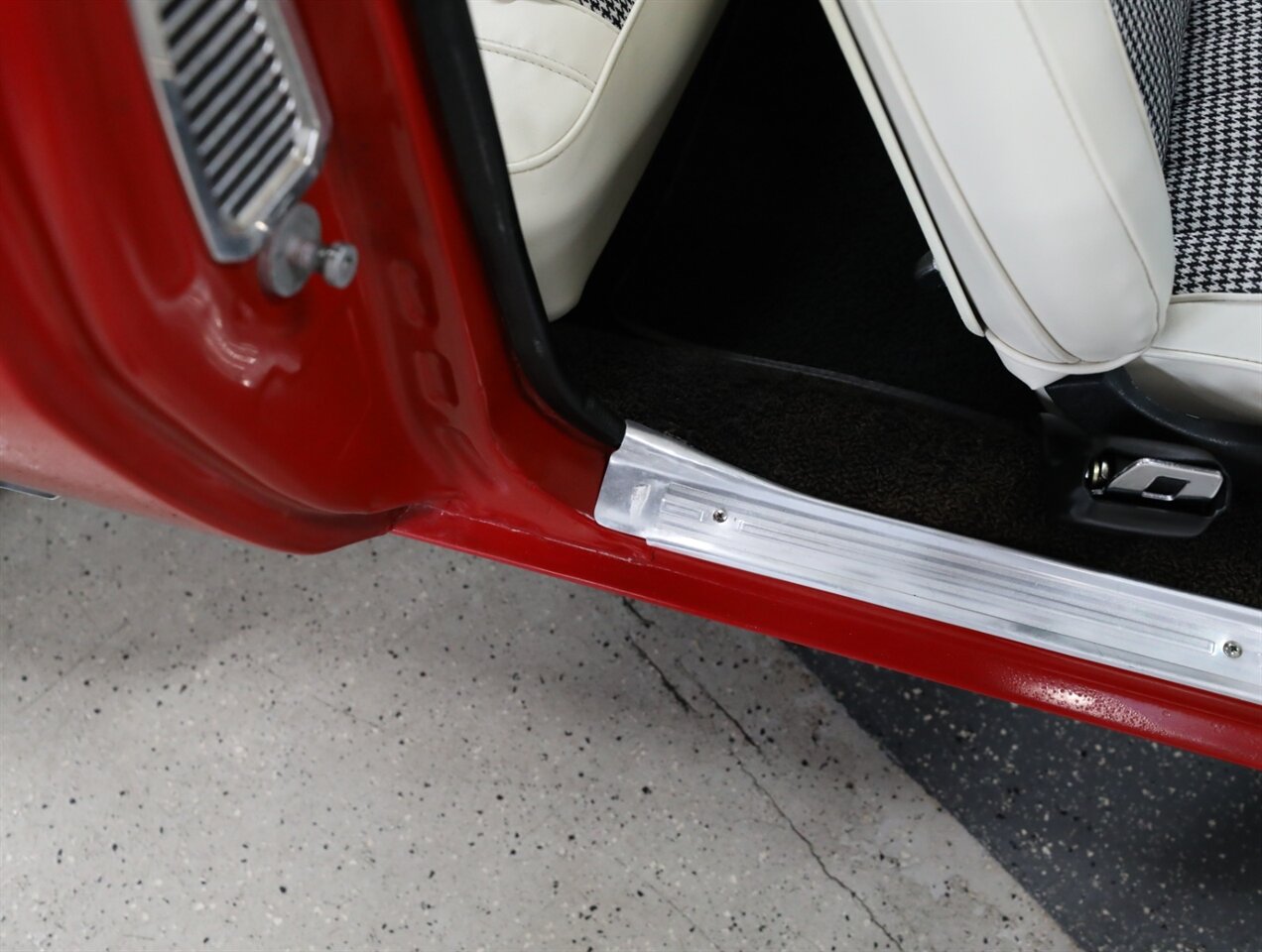 1969 Chevrolet Camaro SS Convertible - Photo 33 - Addison, IL 60101