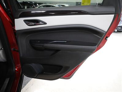 2015 Cadillac SRX Luxury Collection AWD   - Photo 19 - Addison, IL 60101