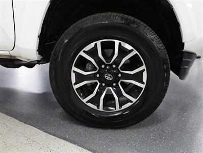 2021 Toyota Tacoma TRD Sport 4WD - Photo 44 - Addison, IL 60101