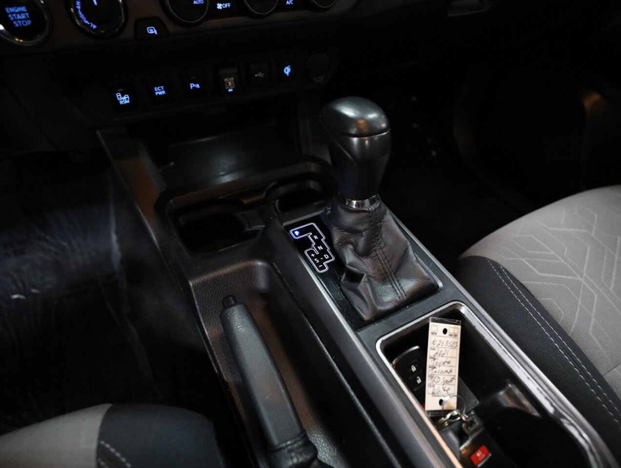 2021 Toyota Tacoma TRD Sport 4WD - Photo 32 - Addison, IL 60101