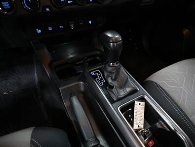 2021 Toyota Tacoma TRD Sport 4WD - Photo 32 - Addison, IL 60101