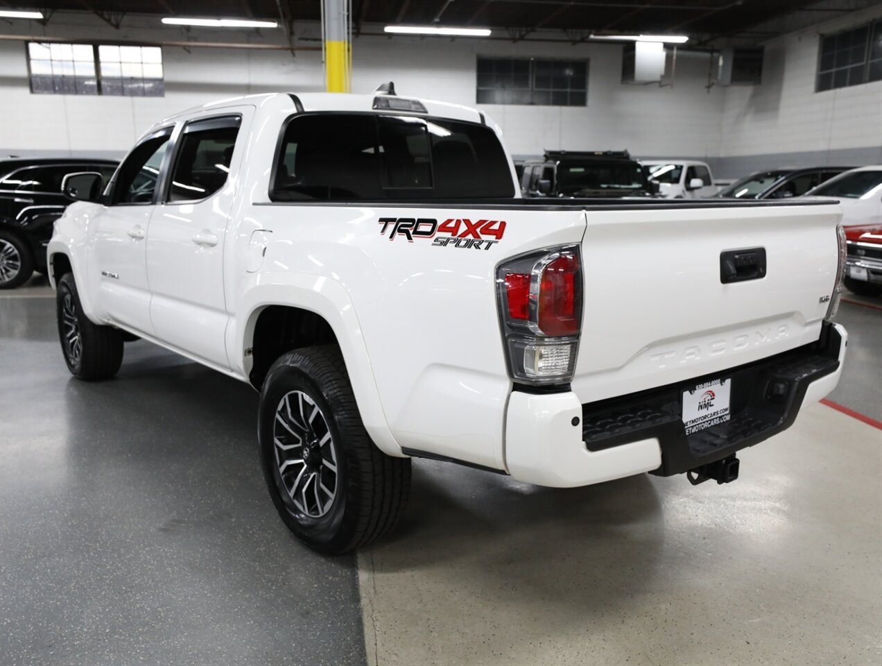 2021 Toyota Tacoma TRD Sport 4WD - Photo 15 - Addison, IL 60101