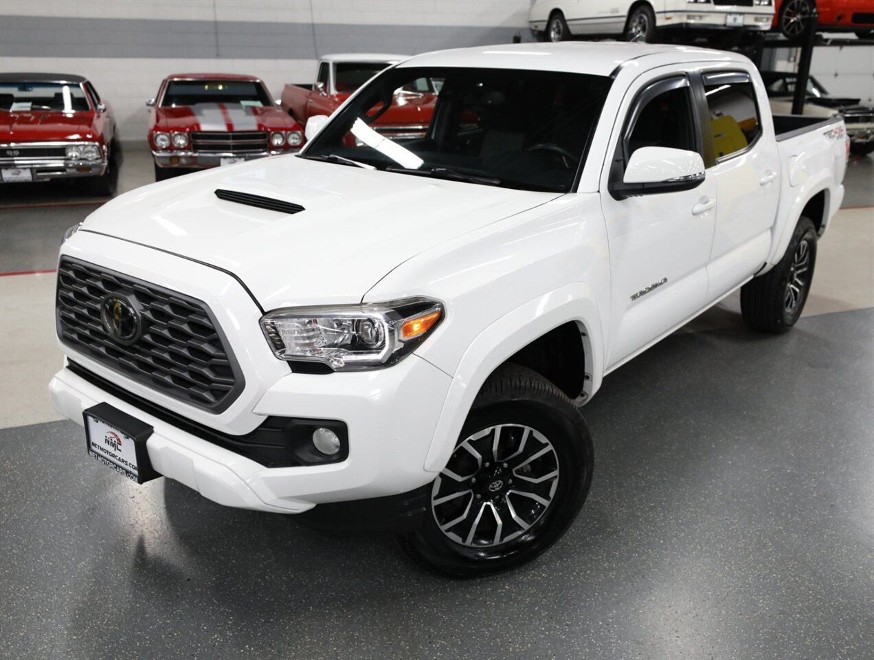 2021 Toyota Tacoma TRD Sport 4WD - Photo 2 - Addison, IL 60101