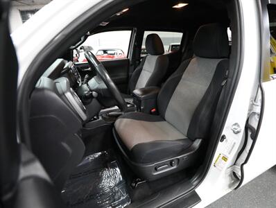 2021 Toyota Tacoma TRD Sport 4WD - Photo 31 - Addison, IL 60101