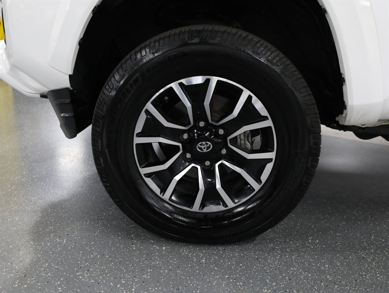 2021 Toyota Tacoma TRD Sport 4WD - Photo 43 - Addison, IL 60101