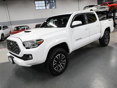 2021 Toyota Tacoma TRD Sport 4WD - Photo 4 - Addison, IL 60101