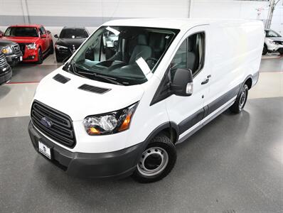 2017 Ford Transit 250 Cargo Van   - Photo 2 - Addison, IL 60101