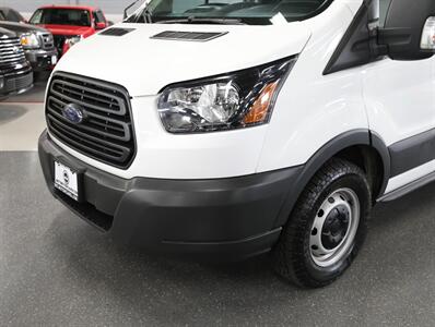 2017 Ford Transit 250 Cargo Van   - Photo 3 - Addison, IL 60101