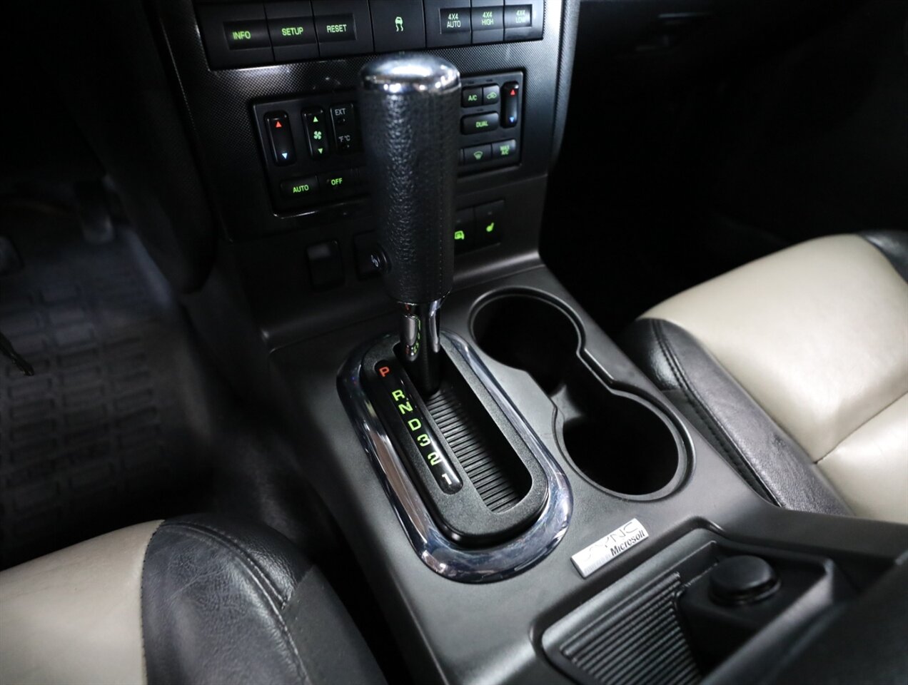 2009 Ford Explorer Sport Trac Limited - Photo 34 - Addison, IL 60101