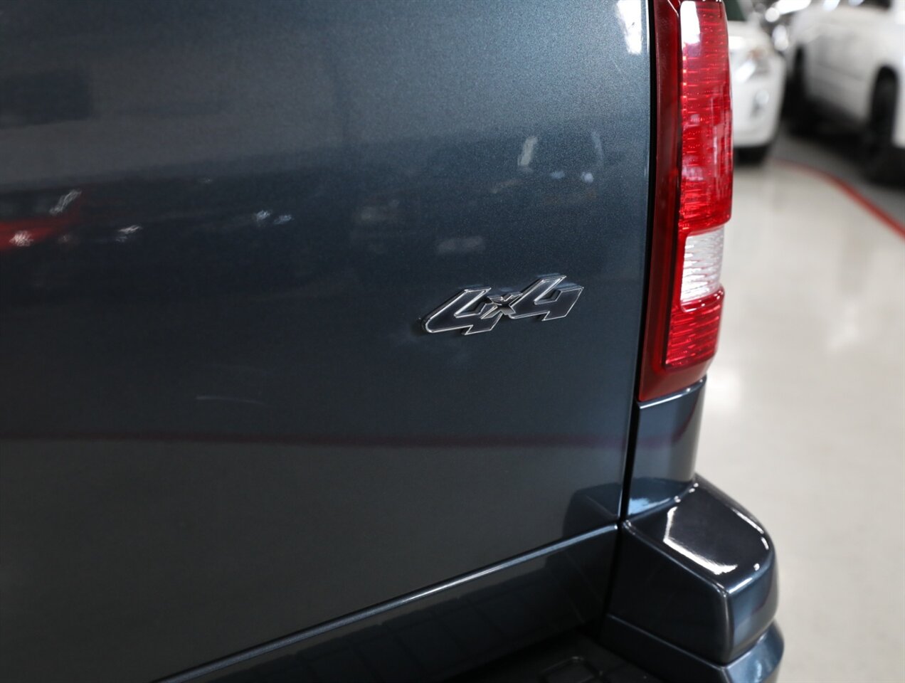 2009 Ford Explorer Sport Trac Limited - Photo 14 - Addison, IL 60101
