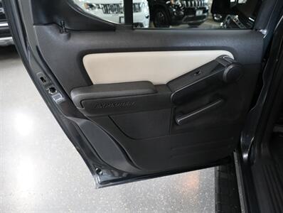 2009 Ford Explorer Sport Trac Limited 4X4   - Photo 25 - Addison, IL 60101