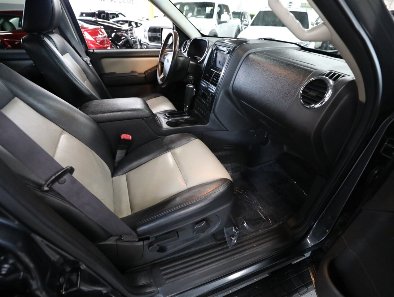 2009 Ford Explorer Sport Trac Limited - Photo 20 - Addison, IL 60101