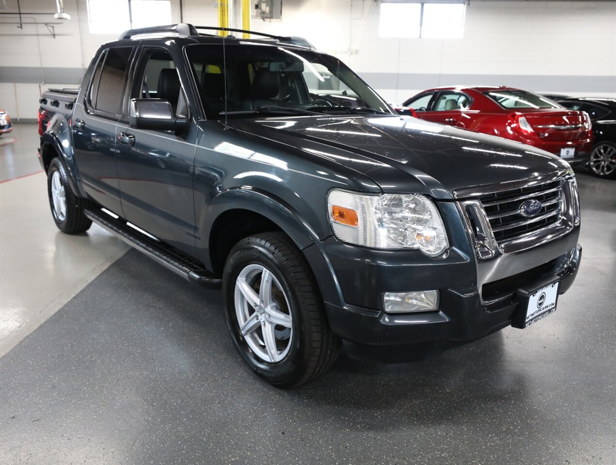 2009 Ford Explorer Sport Trac Limited - Photo 7 - Addison, IL 60101
