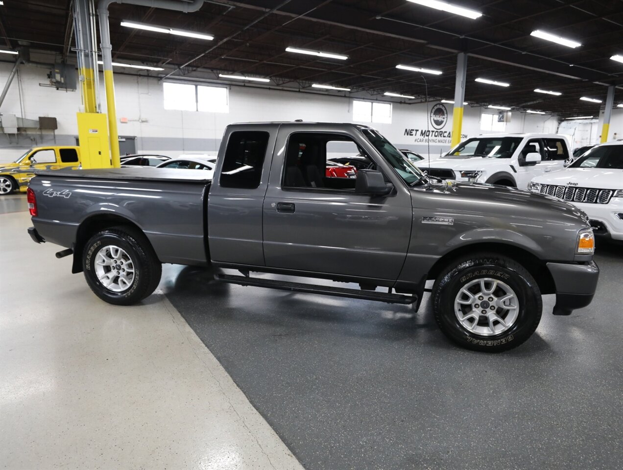 2011 Ford Ranger XLT 4X4 - Photo 9 - Addison, IL 60101