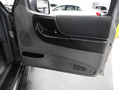 2011 Ford Ranger XLT 4X4   - Photo 19 - Addison, IL 60101