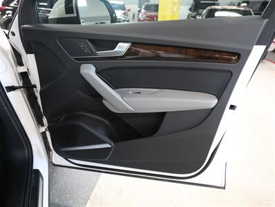 2018 Audi Q5 2.0T quattro Premium Plus - Photo 16 - Addison, IL 60101
