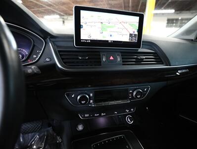 2018 Audi Q5 2.0T quattro Premium Plus - Photo 37 - Addison, IL 60101