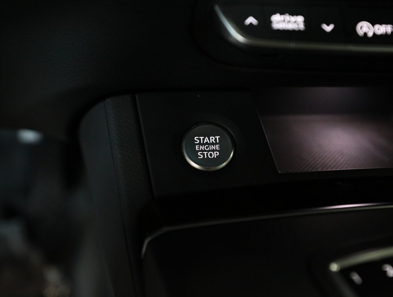 2018 Audi Q5 2.0T quattro Premium Plus - Photo 36 - Addison, IL 60101