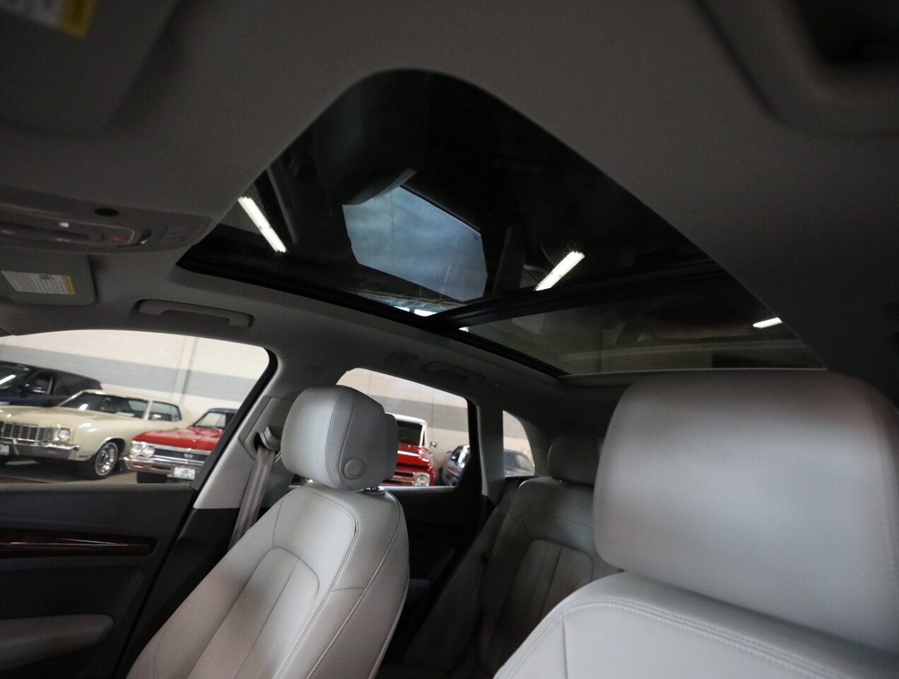 2018 Audi Q5 2.0T quattro Premium Plus - Photo 32 - Addison, IL 60101