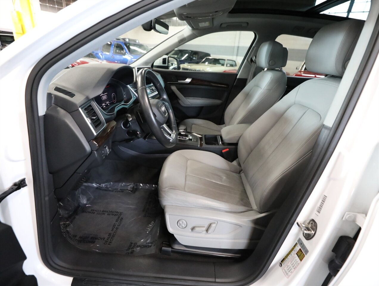 2018 Audi Q5 2.0T quattro Premium Plus - Photo 31 - Addison, IL 60101