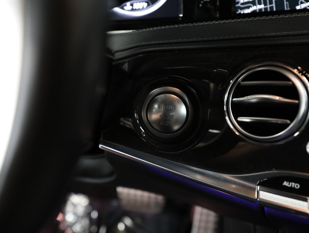 2016 Mercedes-Benz S 550 4MATIC - Photo 37 - Addison, IL 60101