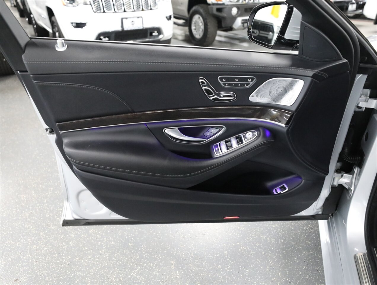2016 Mercedes-Benz S 550 4MATIC - Photo 29 - Addison, IL 60101