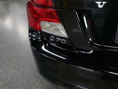 2013 Volvo C70 T5 Platinum   - Photo 12 - Addison, IL 60101
